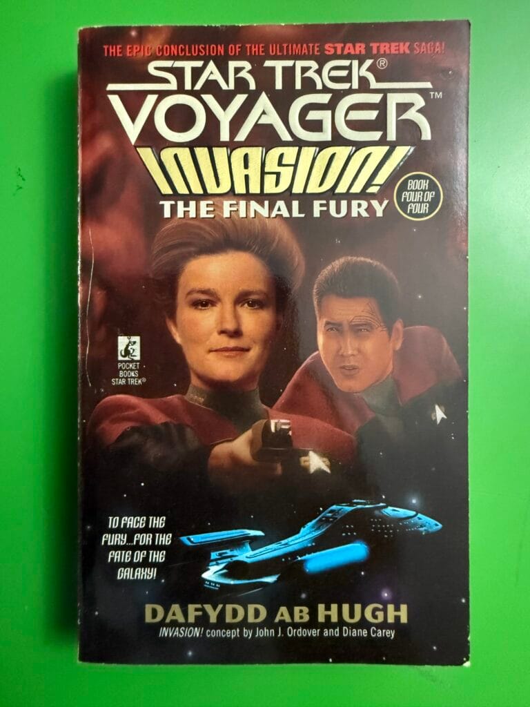 Star Trek: Voyager - Invasion! (Book Four)